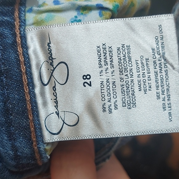 Jessica Simpson Jean Shorts - Picture 8 of 8